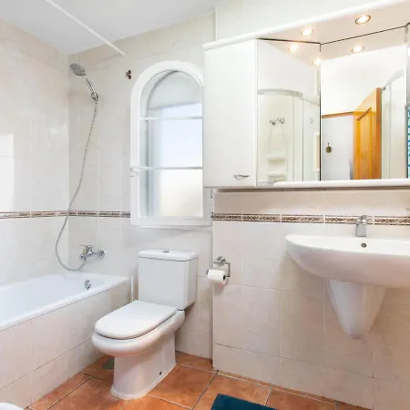 Velez By Interhome Appartement Nerja