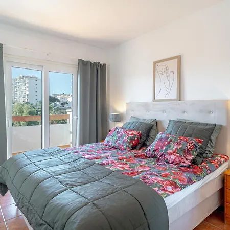 Apartment Velez By Interhome