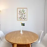 Velez By Interhome